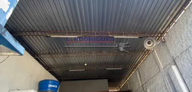 Galpão / Depósito / Armazém à venda, 308m² no Cascadura, Rio de Janeiro