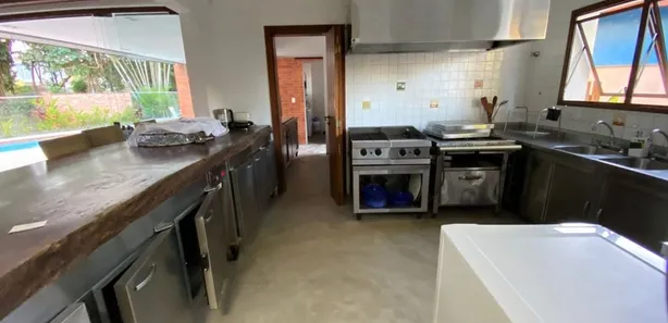 Casa com 4 Quartos para alugar, 400m² no Riviera, Bertioga