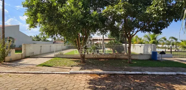 Casa de Condomínio com 5 Quartos à venda, 585m² no , Santo Inácio