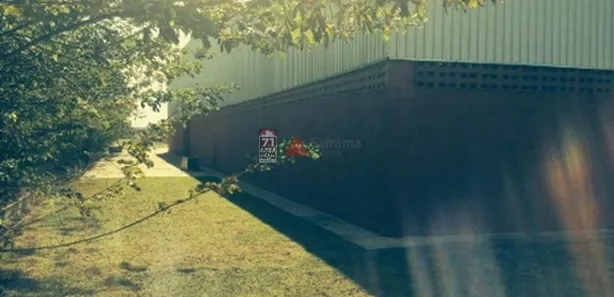 Galpão / Depósito / Armazém à venda, 2200m² no Moreira César, Pindamonhangaba