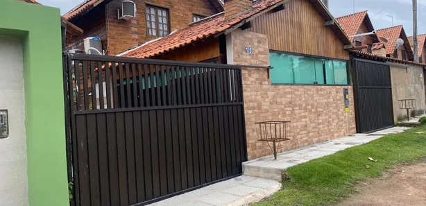 Casa de Condomínio com 4 Quartos à venda, 240m² no Alpes Suiços, Gravatá