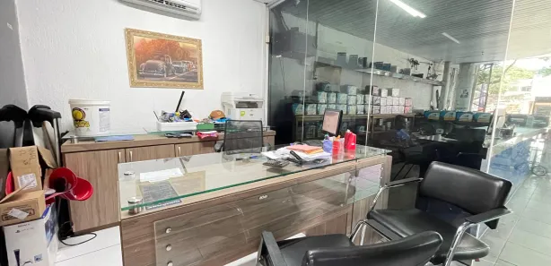 Loja / Salão / Ponto Comercial com 2 Quartos para venda ou aluguel, 600m² no Lagoa Nova, Natal