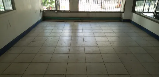 Conjunto Comercial / Sala para alugar, 113m² no Jardim Vinte e Cinco de Agosto, Duque de Caxias