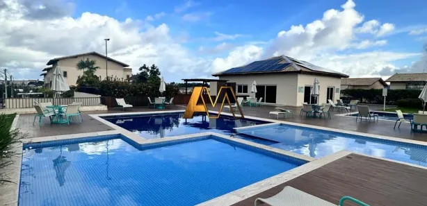 Casa com 2 Quartos para alugar, 120m² no Alphaville (Abrantes), Camaçari