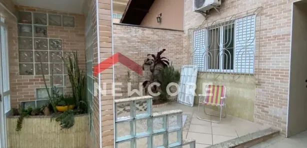 Casa com 2 Quartos à venda, 100m² no Vila Ponte Nova, Cubatão
