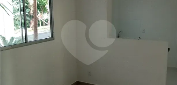 Casa de Condomínio com 2 Quartos para venda ou aluguel, 54m² no Olaria, Salto