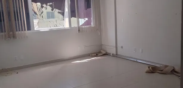 Conjunto Comercial / Sala para venda ou aluguel, 60m² no Centro, Lauro de Freitas