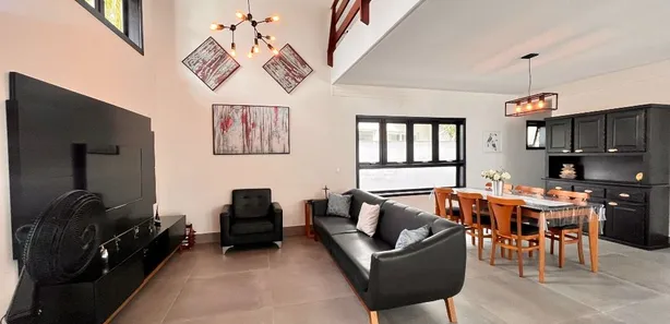 Casa com 5 Quartos para alugar, 300m² no Riviera, Bertioga