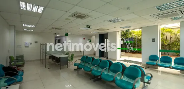 Prédio Inteiro para venda ou aluguel, 700m² no Caminho das Árvores, Salvador