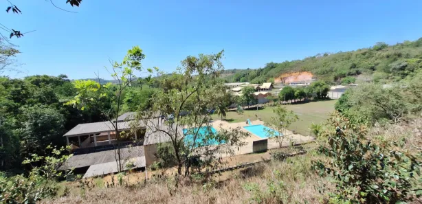 Fazenda / Sítio / Chácara à venda, 14000m² no Tinguá, Nova Iguaçu