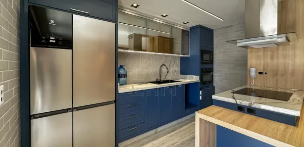 Apartamento com 3 Quartos para alugar, 110m² no Centro, Navegantes
