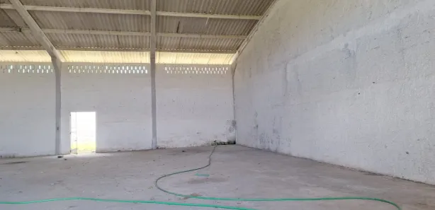 Galpão / Depósito / Armazém para alugar, 350m² no , Alhandra
