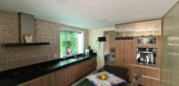 Casa com 4 Quartos à venda, 250m² no Marilândia - 2ª Seção, Ibirité