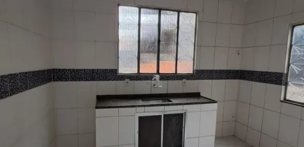 Casa com 2 Quartos para alugar, 100m² no Vila Guanabara, Duque de Caxias