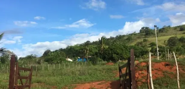 Fazenda / Sítio / Chácara com 3 Quartos à venda, 130m² no Pirituba, Vitória de Santo Antão