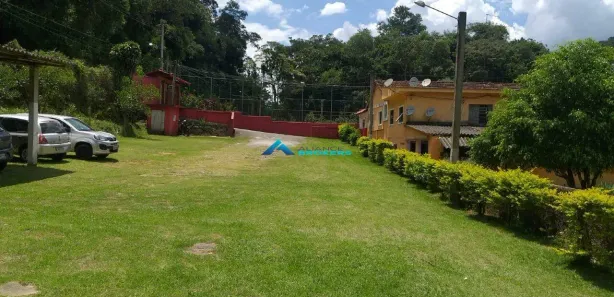 Fazenda / Sítio / Chácara com 5 Quartos à venda, 1500m² no Águas da Cascata, Francisco Morato