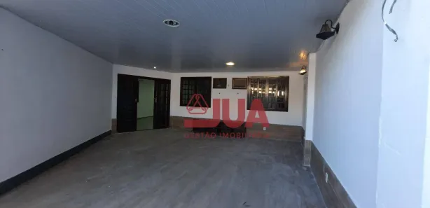 Casa com 3 Quartos para alugar, 112m² no Comendador Soares, Nova Iguaçu