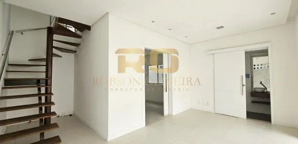 Sobrado com 6 Quartos à venda, 210m² no Praia do Flamengo, Salvador