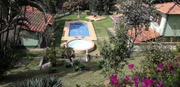 Casa de Condomínio com 5 Quartos para alugar, 200m² no Saboó, São Roque