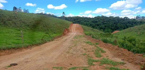 Terreno / Lote / Condomínio à venda, 600m² no , Igaratá