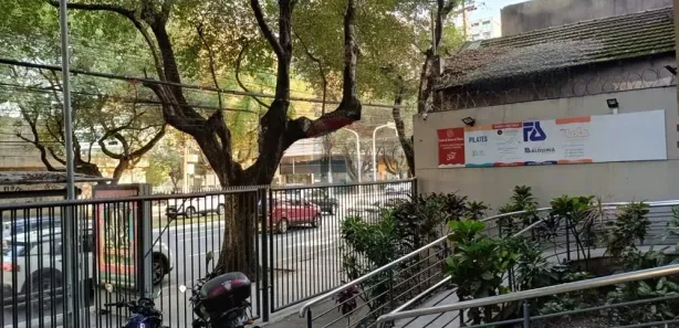 Conjunto Comercial / Sala para alugar, 110m² no Praia do Canto, Vitória