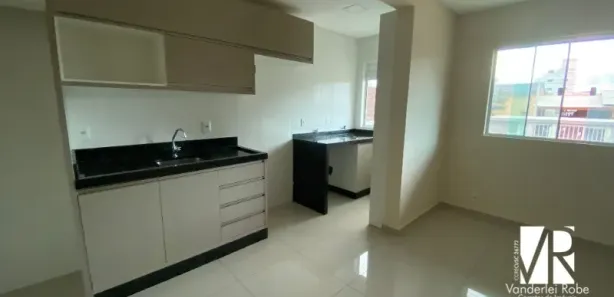 Apartamento com 2 Quartos para alugar, 66m² no Areias, Camboriú