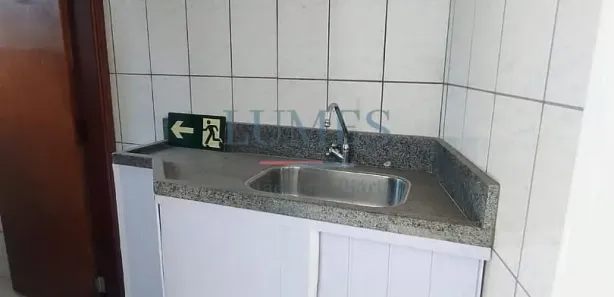 Conjunto Comercial / Sala para alugar, 58m² no Vila Galo, Americana