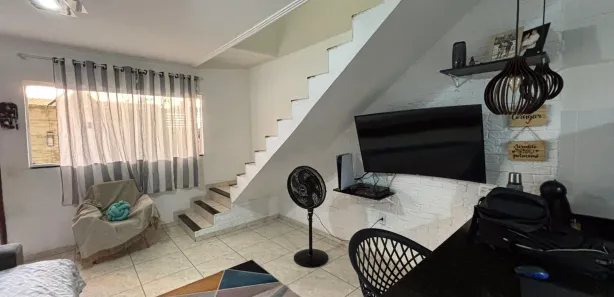 Casa de Condomínio com 2 Quartos à venda, 78m² no Centro, Nilópolis