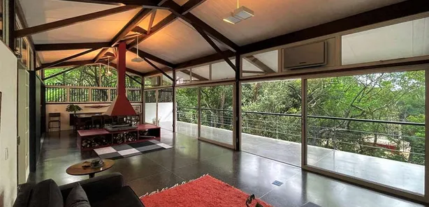 Casa de Condomínio com 3 Quartos à venda, 380m² no Chácara do Refúgio, Carapicuíba