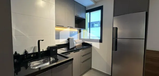 Apartamento com 1 Quarto para alugar, 33m² no Centro, Curitiba