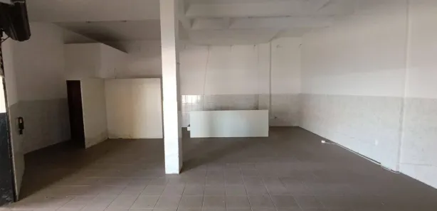 Loja / Salão / Ponto Comercial para alugar, 64m² no Califórnia, Londrina