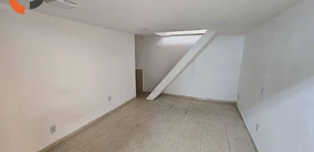 Loja / Salão / Ponto Comercial à venda, 36m² no Centro, Nova Iguaçu