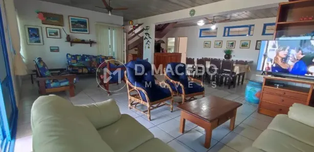 Casa com 8 Quartos para alugar, 660m² no Lagoinha, Ubatuba