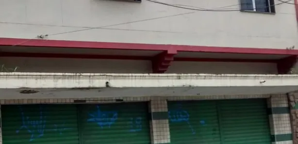 Prédio Inteiro com 30 Quartos para venda ou aluguel, 1000m² no Centro, Duque de Caxias