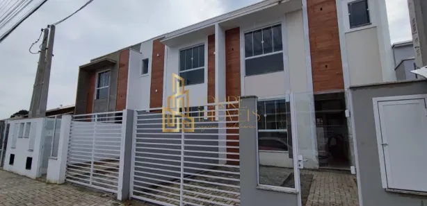 Sobrado com 3 Quartos à venda, 100m² no Meia Praia, Navegantes