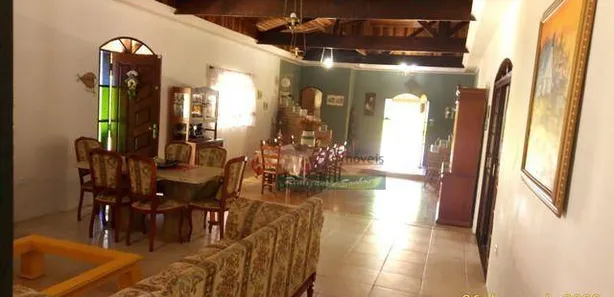 Fazenda / Sítio / Chácara com 4 Quartos à venda, 500m² no Água Branca, Igaratá