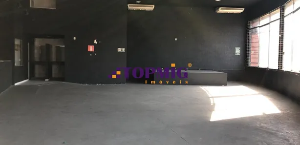 Loja / Salão / Ponto Comercial à venda, 314m² no Inconfidentes, Contagem
