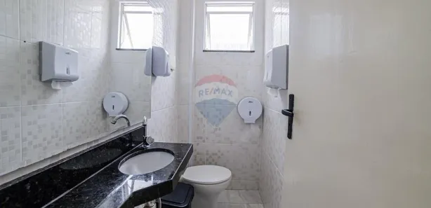 Loja / Salão / Ponto Comercial à venda, 38m² no Centro, Juiz de Fora