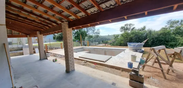 Fazenda / Sítio / Chácara com 3 Quartos à venda, 136m² no Mairinque, Mairinque