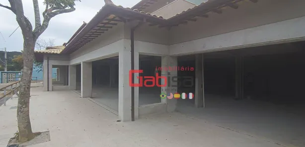 Loja / Salão / Ponto Comercial para alugar, 305m² no Village de Búzios, Armação dos Búzios