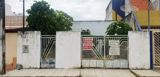 Casa com 3 Quartos à venda, 340m² no Cirurgia, Aracaju