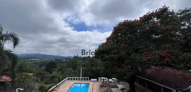 Fazenda / Sítio / Chácara com 3 Quartos à venda, 2000m² no , Mairinque