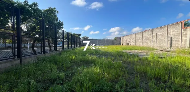 Loja / Salão / Ponto Comercial à venda, 450m² no Vila Julieta, Resende