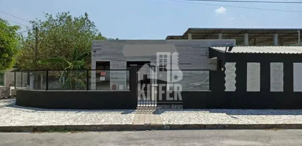 Galpão / Depósito / Armazém à venda, 720m² no São José do Imbassaí, Maricá