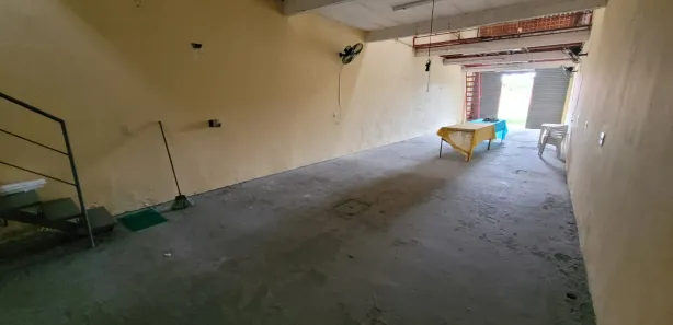 Galpão / Depósito / Armazém para venda ou aluguel, 143m² no Coqueiro, Ananindeua