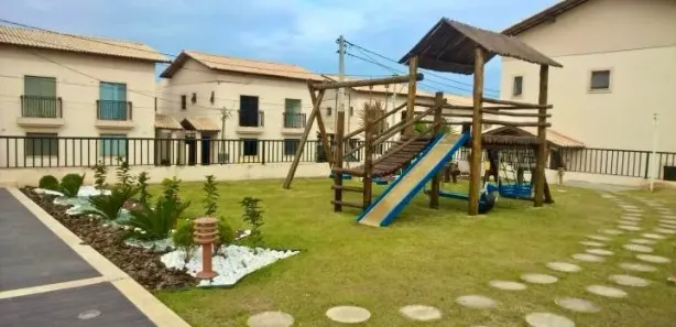 Casa de Condomínio com 2 Quartos à venda, 100m² no Alphaville (Abrantes), Camaçari