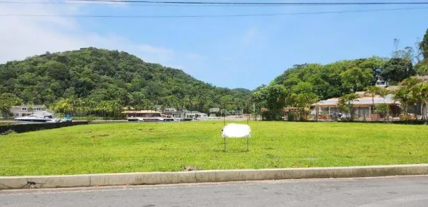 Terreno / Lote / Condomínio à venda, 2575m² no Balneario Praia do Perequê, Guarujá