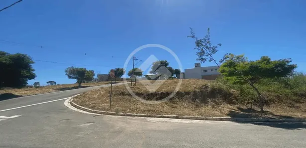 Terreno / Lote / Condomínio à venda, 438m² no Novo Campinho, Pedro Leopoldo