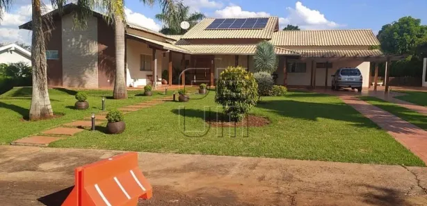 Fazenda / Sítio / Chácara com 5 Quartos à venda, 250m² no Recanto Santa Andréa, Cambé