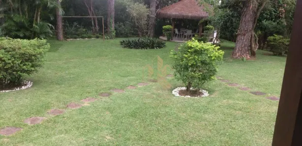 Fazenda / Sítio / Chácara com 5 Quartos para alugar, 300m² no Tanque, Atibaia